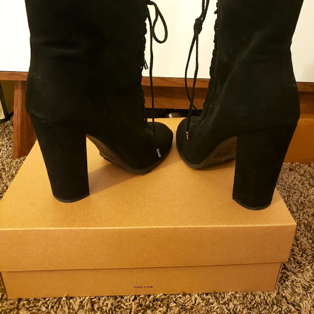 Black boots